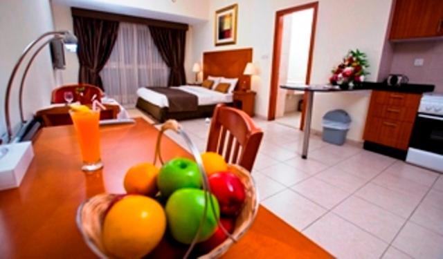 Icon Hotel Apartments Дубай Екстериор снимка