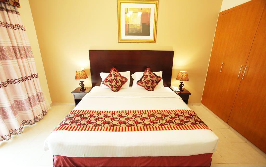 Icon Hotel Apartments Дубай Екстериор снимка